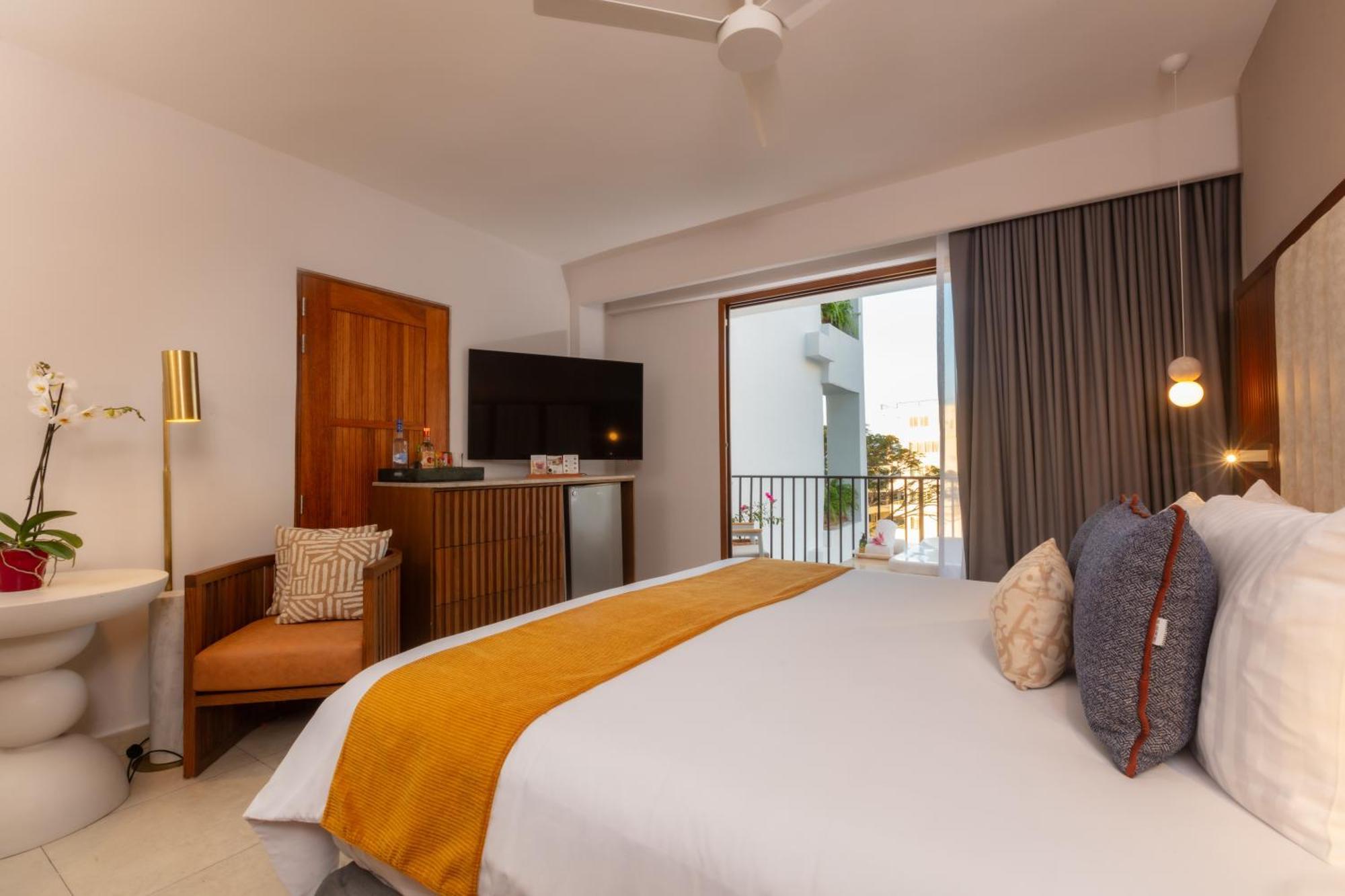 Almar Resort Luxury Lgbt Experience By Mantamar Beach Club (Adults Only) Puerto Vallarta Exterior photo